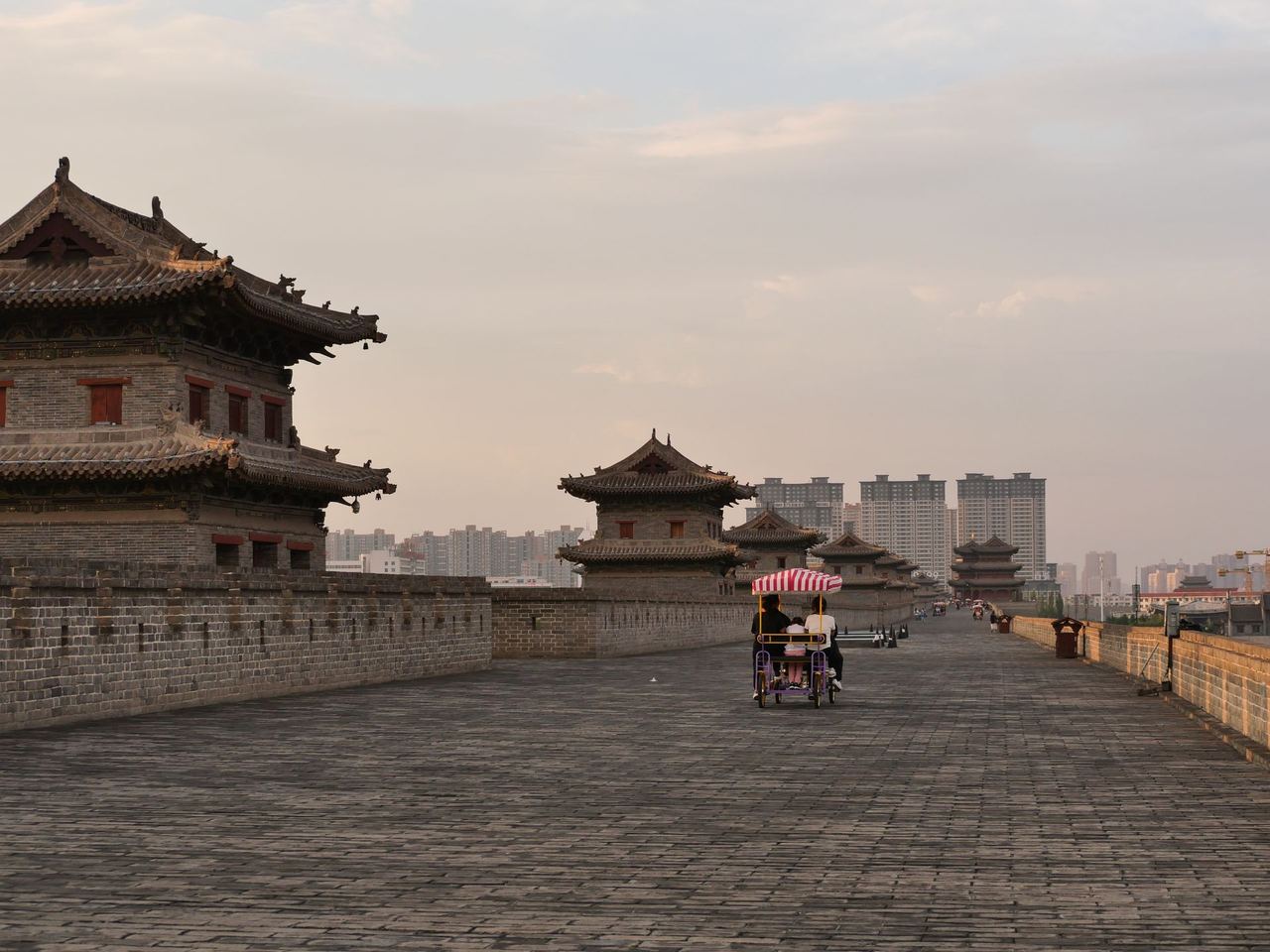 Cycling along the top of the Xi’an City Wall